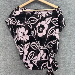 6 Degrees Blouse Women M Medium Black Floral Short Sleeve Round Neck Casual